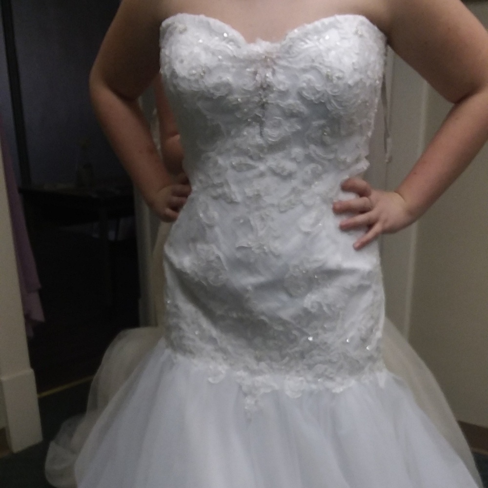NWT Alfred Angelo Bridal mermaid style sequin gown